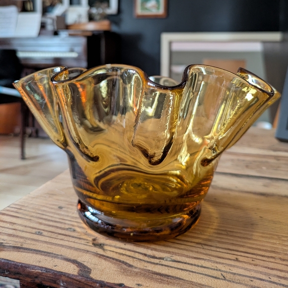Amber Glass dish